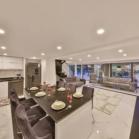 Villa Rosemary Kas فيلة كاس